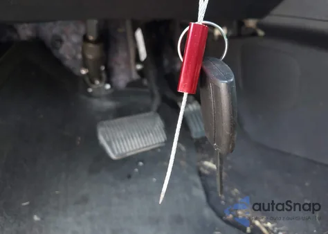 2018 Ford Focus S из США, поврежденный, VIN 1FADP3E25JL320932